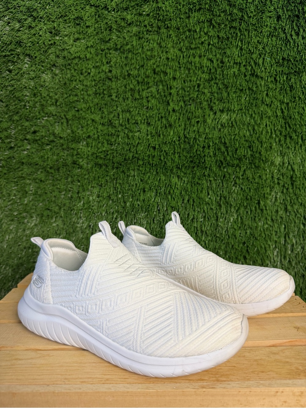 Skechers Women’s White Slip-On Knit Athletic Sneakers